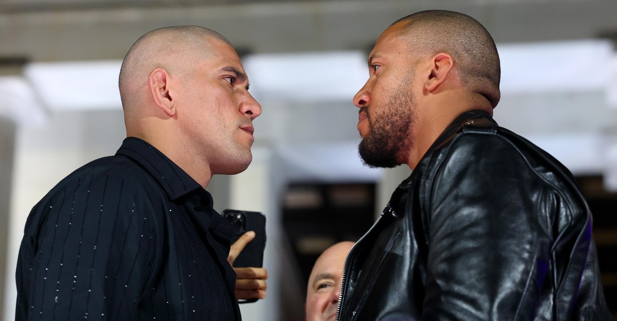 Illustration MMA - Pereira se moque de Gane, le nouveau roi des lourds de l'UFC
